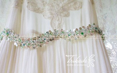 Faja con Pétalos Nacarados y Verde Pastel | Accesorios 